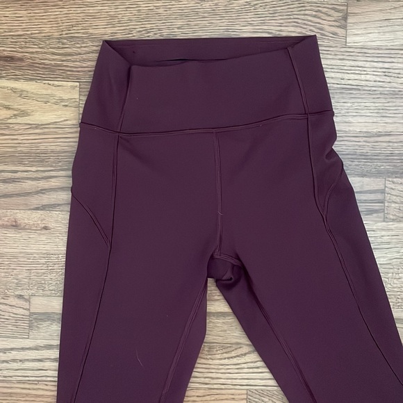 LULULEMON LEGGINGS burgundy color - Picture 4 of 4